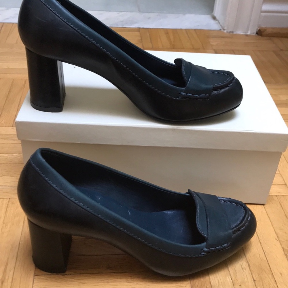 COLE HAAN Leather shoes, size 7